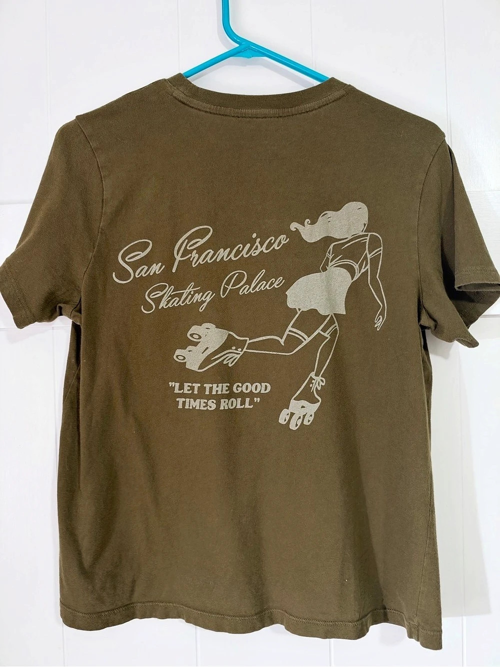 American Eagle Graphic Short Sleeve Tee Size Medium